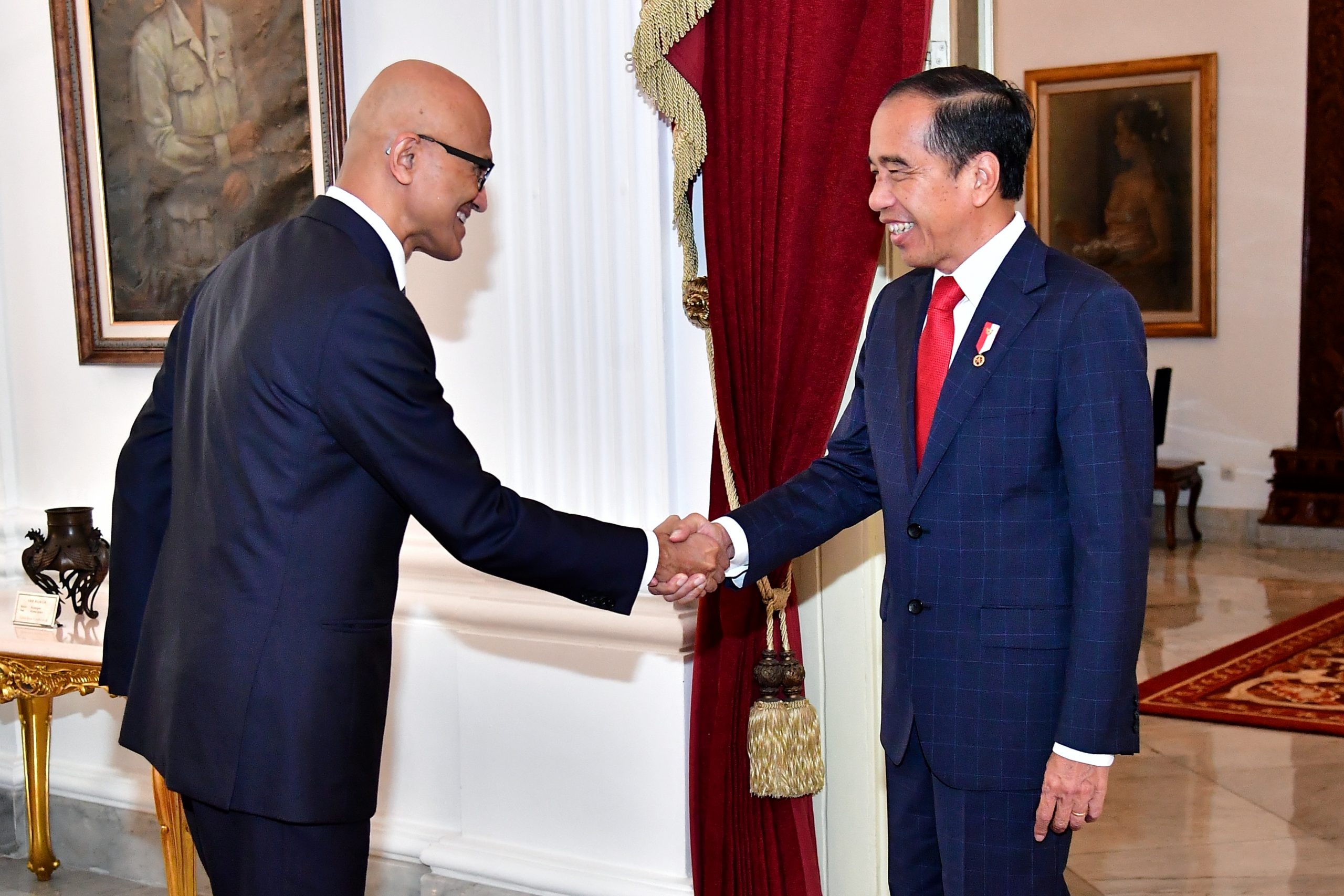 Microsoft Chairman and CEO Satya Nadella (L) meets with President of the Republic of Indonesia Joko Widodo prior to the Microsoft Build: AI Day on April 30, 2024 in Jakarta, Indonesia. Photo by Press, Media, and Information Bureau, President Secretariat.